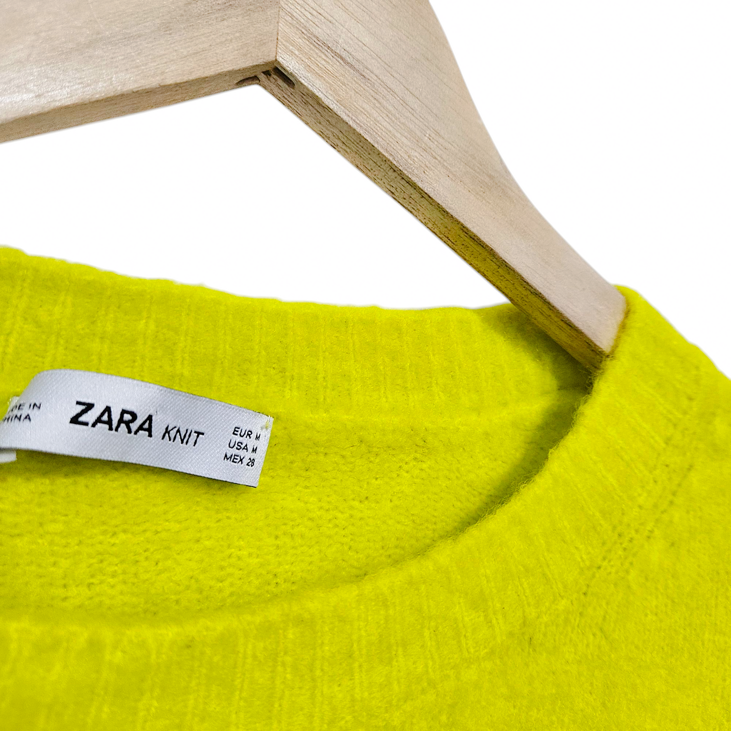 ZARA סוודר זוהר לאישה מידה M‏