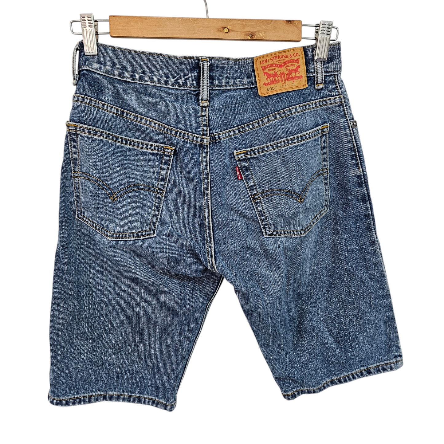 Levi's ג'ינס קצר לגבר מידה 28